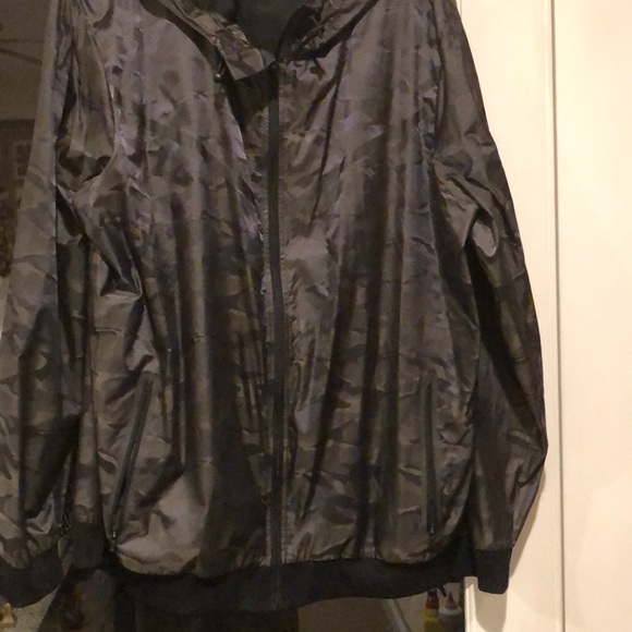 Jacket - Picture 1 of 4